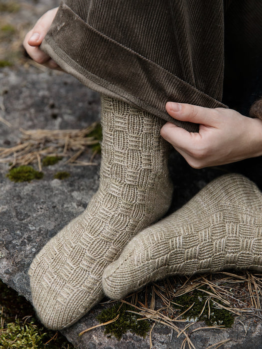 Preorder 52 Weeks of One-Skein Knits
