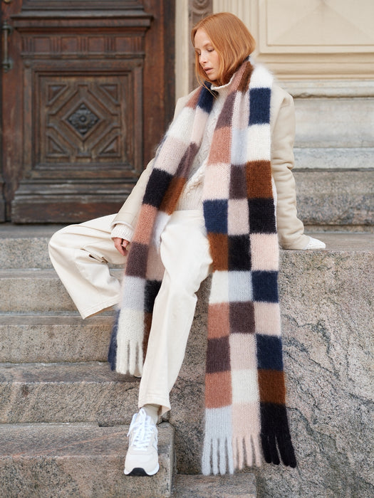 Preorder Nordic Chic: Knitting a Modern Wardrobe