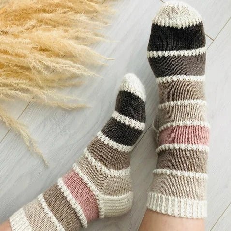 Knotty Lamb - Color Palette Socks - Knotty Lamb - Kits