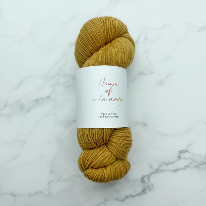 Knotty Lamb - House of A La Mode Shaniko Fingering - House of A La Mode - Yarn