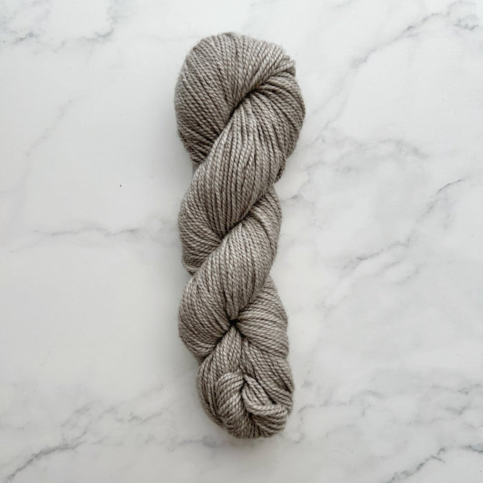 Knotty Lamb - Illîmani Santi - Illimani Yarn - Yarn