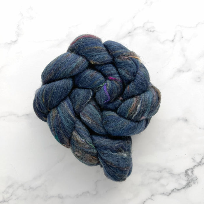 Knotty Lamb - La Bien Aimée Confetti Fiber - La Bien Aimée - Spinning Fiber