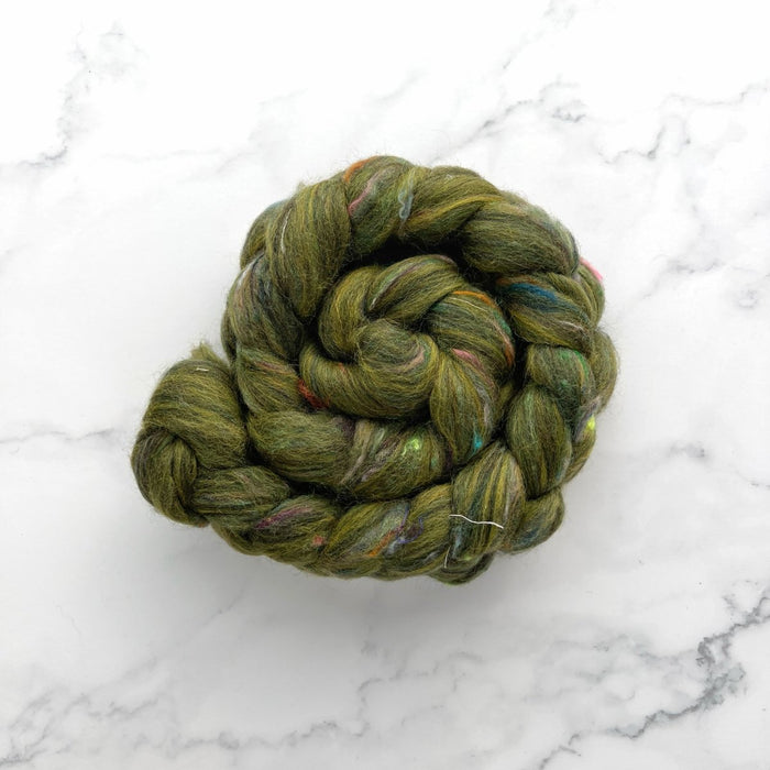 Knotty Lamb - La Bien Aimée Confetti Fiber - La Bien Aimée - Spinning Fiber