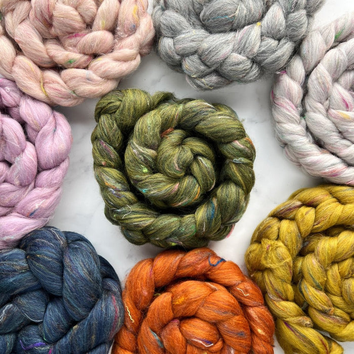 Knotty Lamb - La Bien Aimée Confetti Fiber - La Bien Aimée - Spinning Fiber