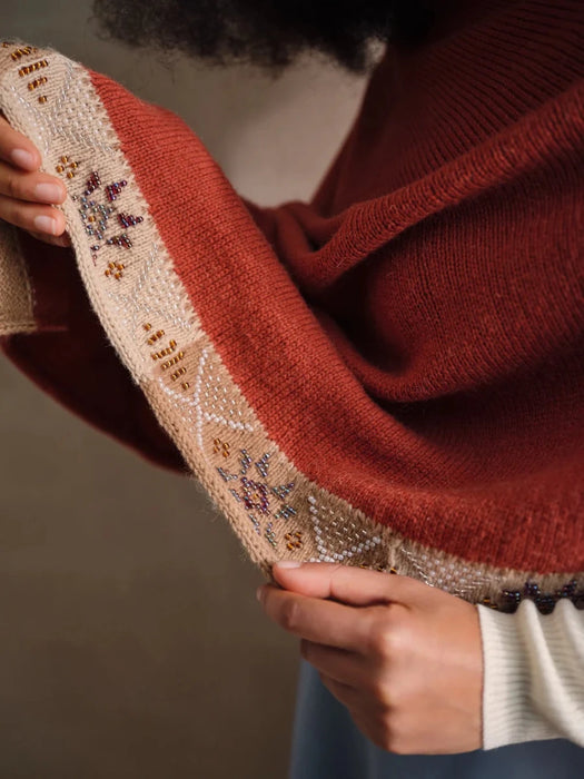 Knotty Lamb - Preorder Beaded Colourwork by Jeanette Sloan - Laine - Books