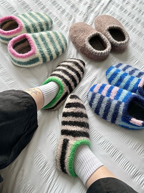 Knotty Lamb - Sailor Slippers - Sundays, Dec 7 & 14, 12 - 2pm - Knotty Lamb - Classes
