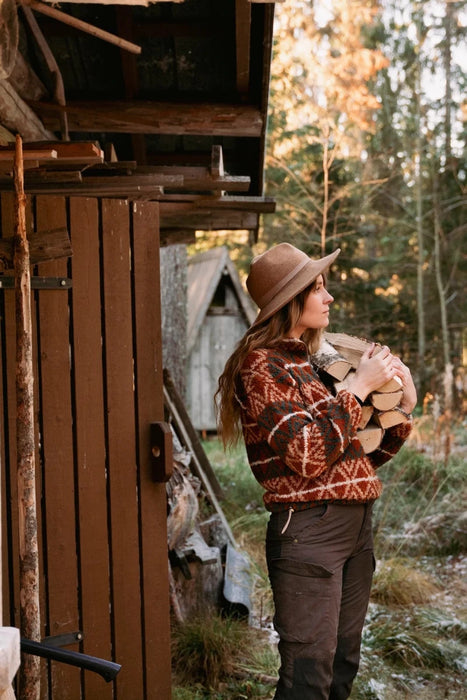 Knotty Lamb - Unfolding Landscapes - Laine - Books