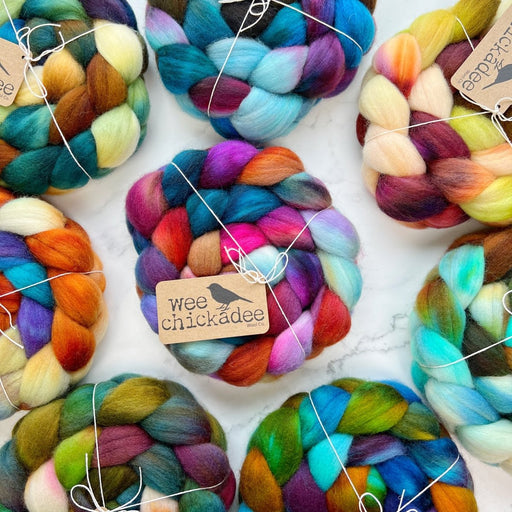 Knotty Lamb - Wee Chickadee Roving - Wee Chickadee - Spinning Fiber
