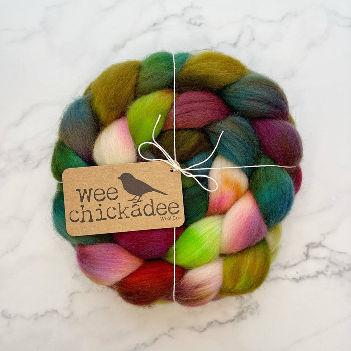 Knotty Lamb - Wee Chickadee Roving - Wee Chickadee - Spinning Fiber
