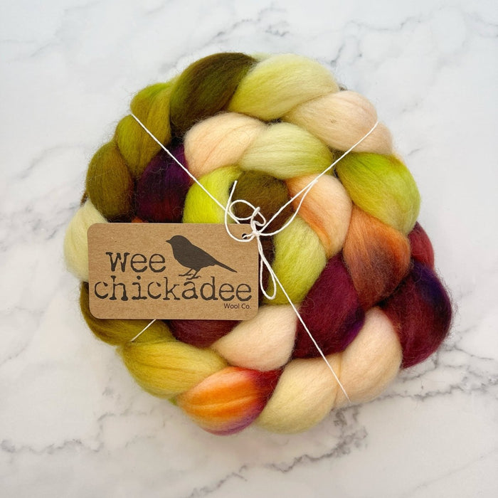 Knotty Lamb - Wee Chickadee Roving - Wee Chickadee - Spinning Fiber
