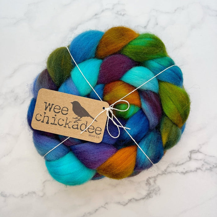 Knotty Lamb - Wee Chickadee Roving - Wee Chickadee - Spinning Fiber