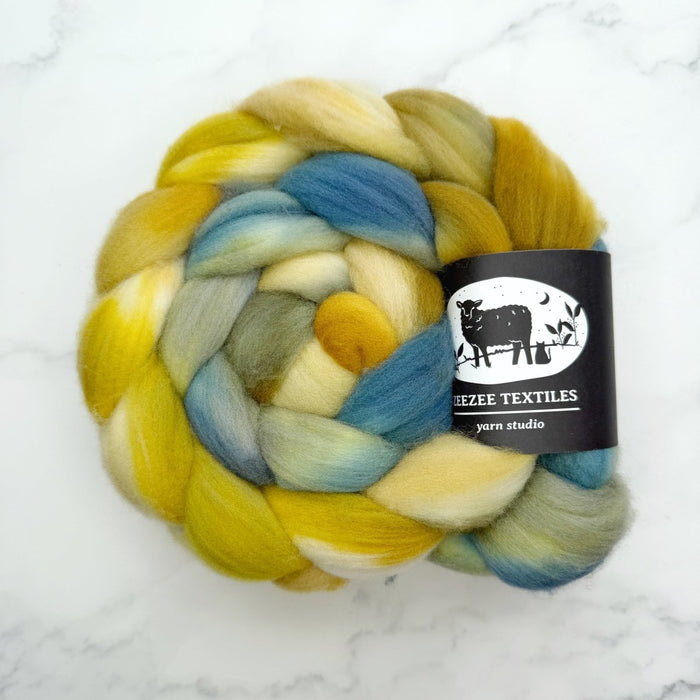 Knotty Lamb - Zeezee Textiles American Rambouillet Fiber - Zeezee Textiles - Spinning Fiber