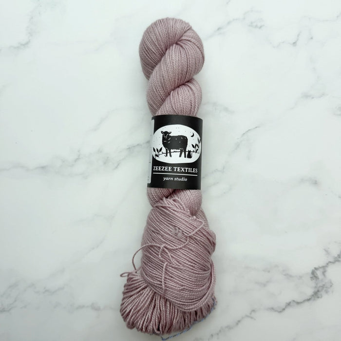 Knotty Lamb - Zeezee Textiles Silk Sock - Zeezee Textiles - Yarn