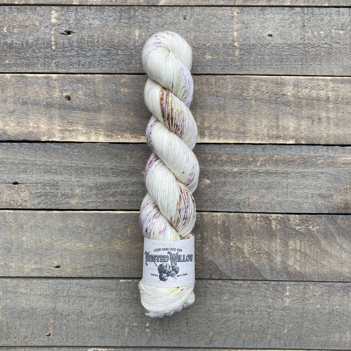 Knotty Lamb - Merino Linen Singles - Twisted Willow Yarns - Yarn