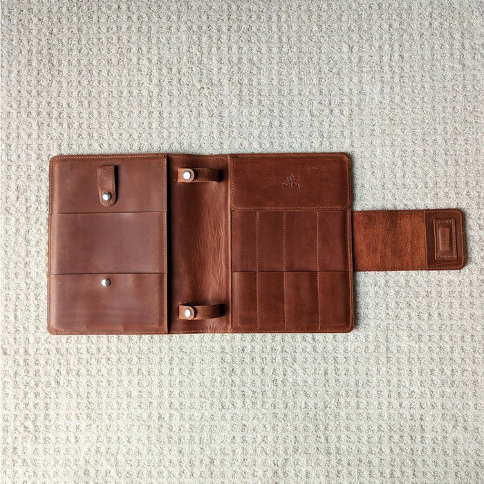Leather Pochette – Thread and Maple