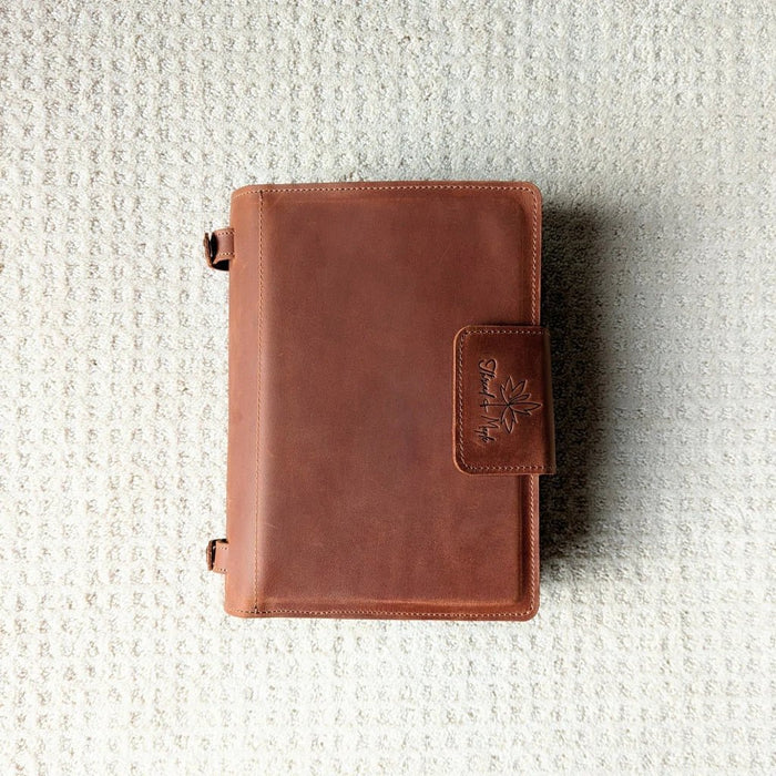 Thread & Maple Leather Needle Binder - Thread and Maple - Accessory -  Knotty Lamb